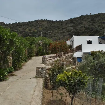 Costa * Vathi (Sifnos)