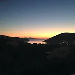 Costa ואתי