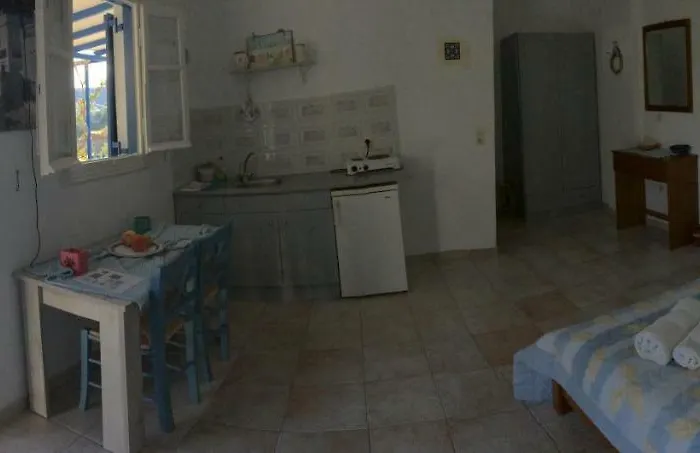 Costa Vathi (Sifnos)